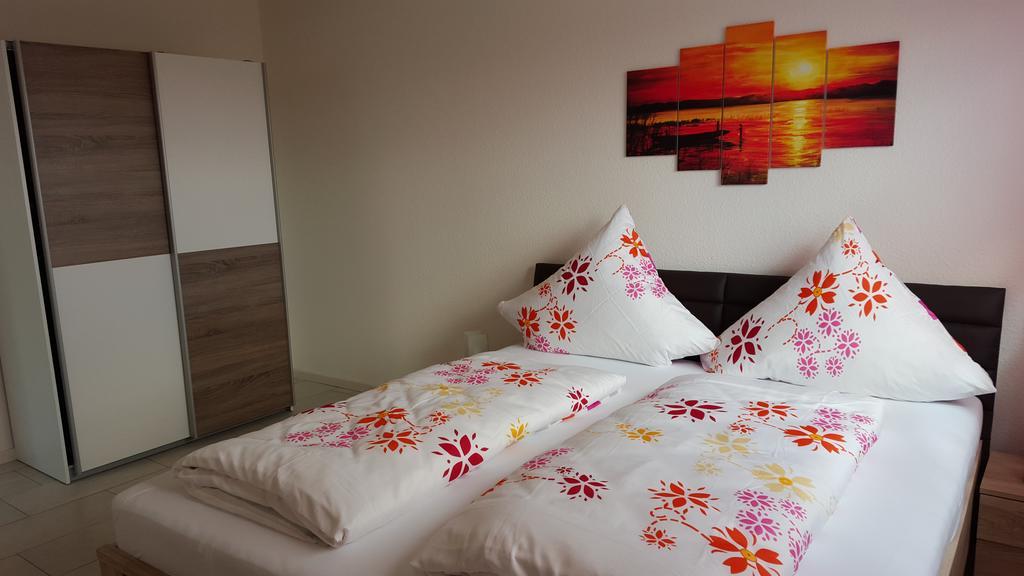 Behappy Apartman Rust Szoba fotó