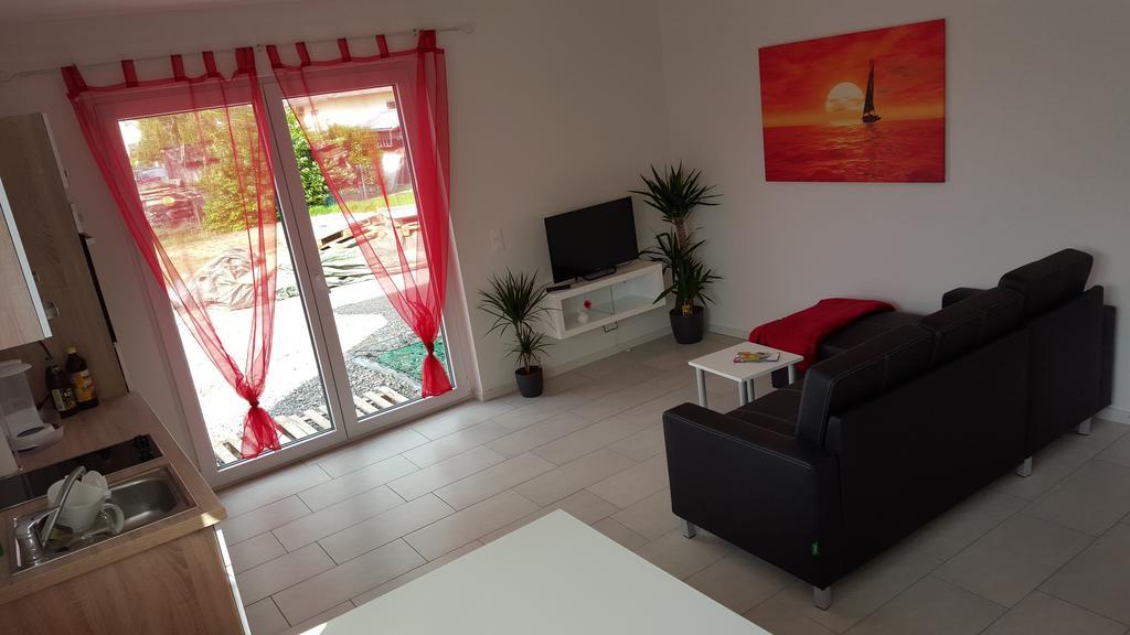 Behappy Apartman Rust Szoba fotó